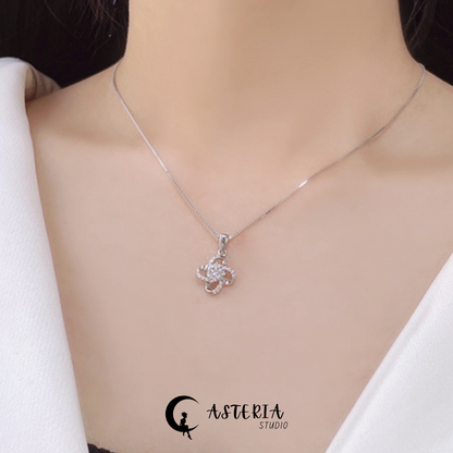 The Clover Moissanite Necklace